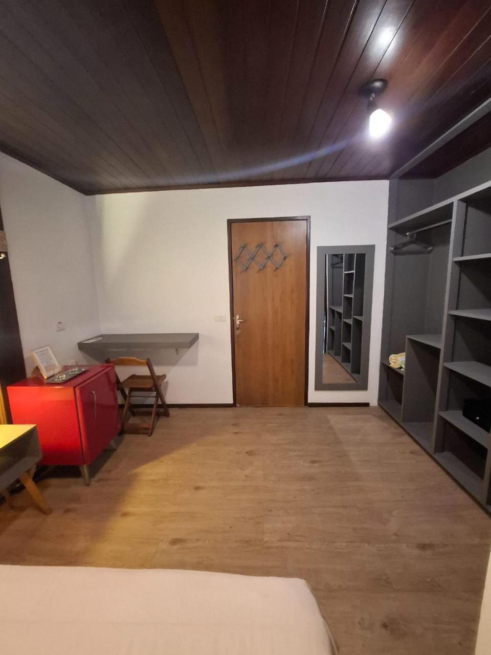 Flamboyant Guest house 3*
