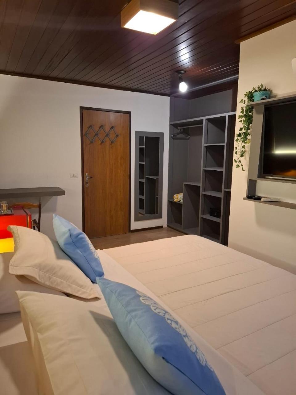 Flamboyant Guest house